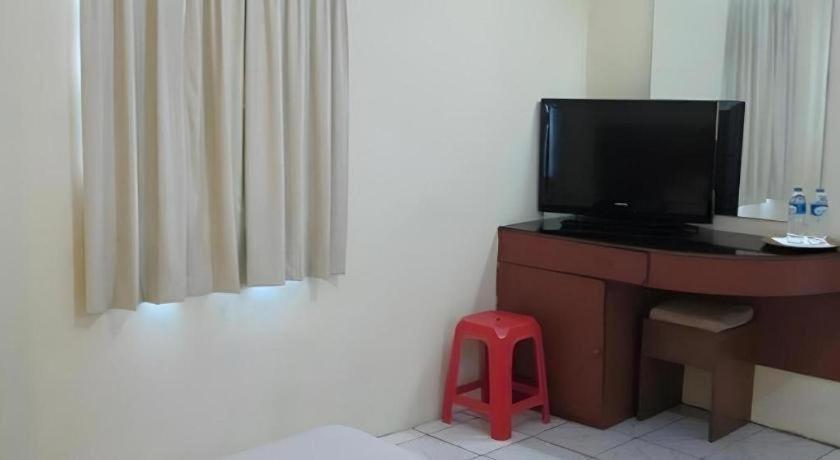 Hotel Lautze Indah Джакарта Екстериор снимка
